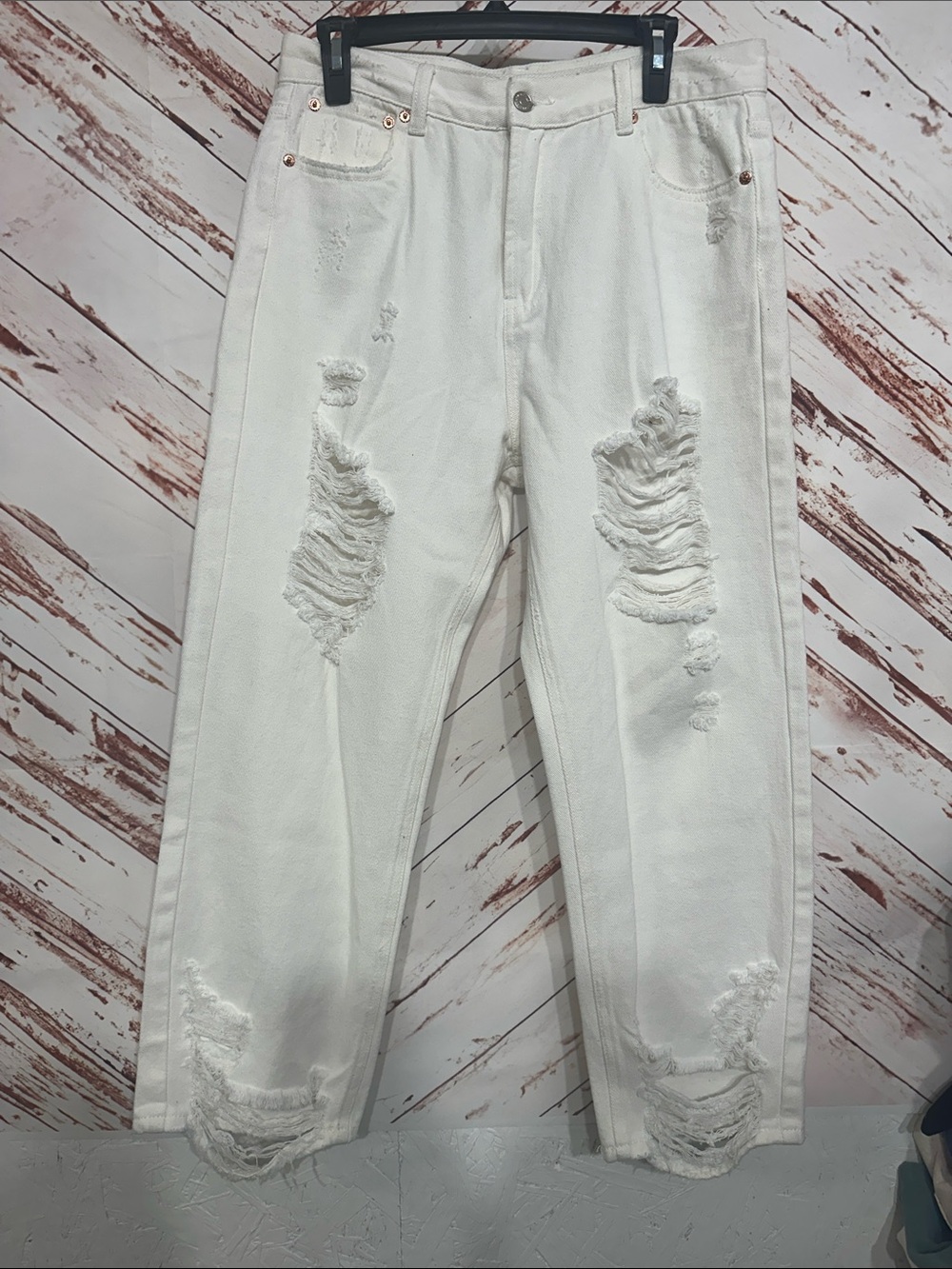 Signature8 White Distressed Boyfriend Jeans